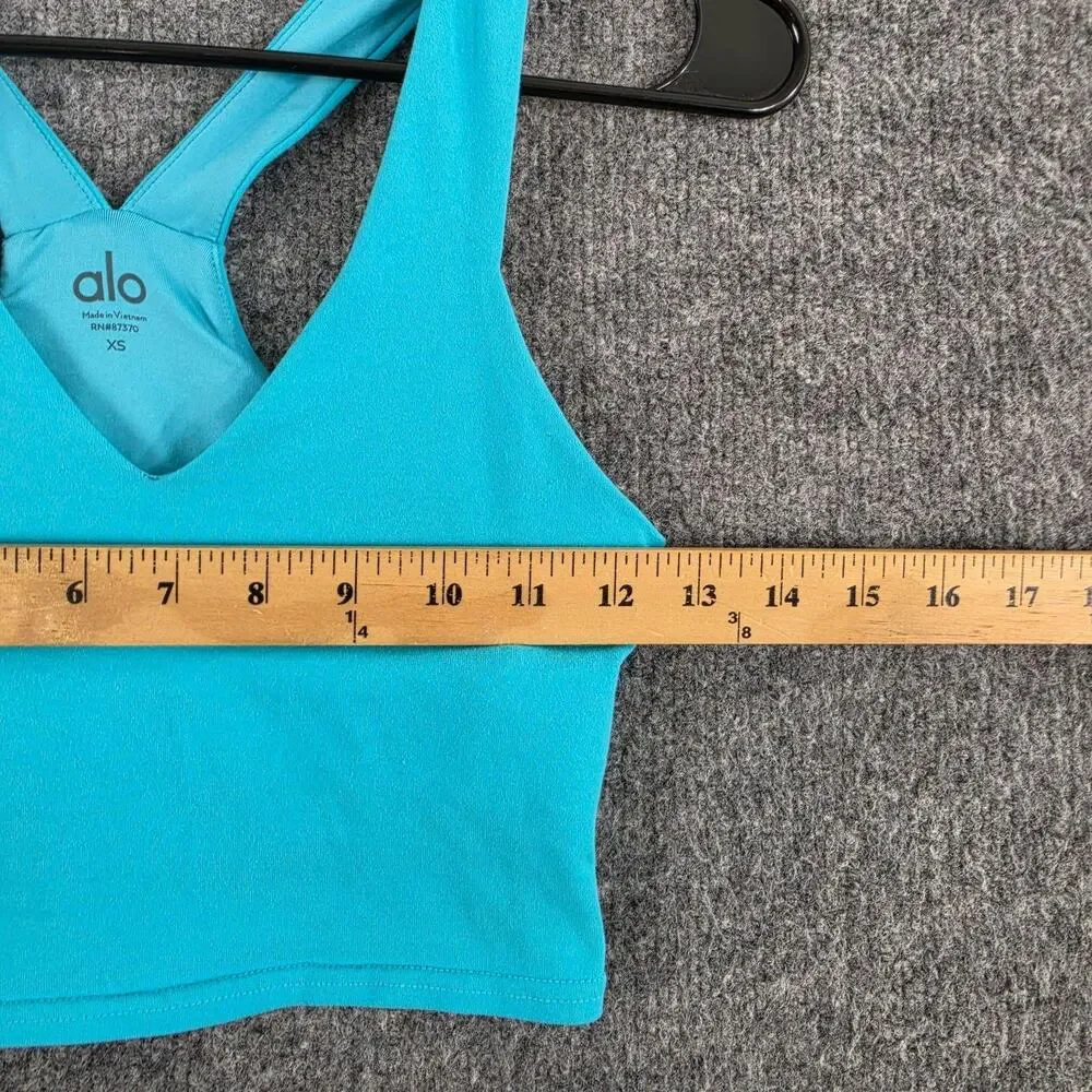 Alo Yoga Sports Bra Womens XS Real Bra Tank Blue Crossback V Neck Longline Yoga
